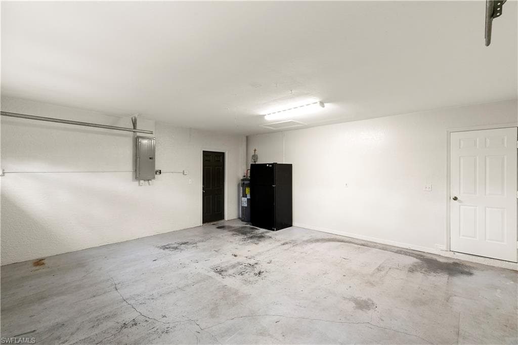 241 8th St SE, Naples, FL 34117-12