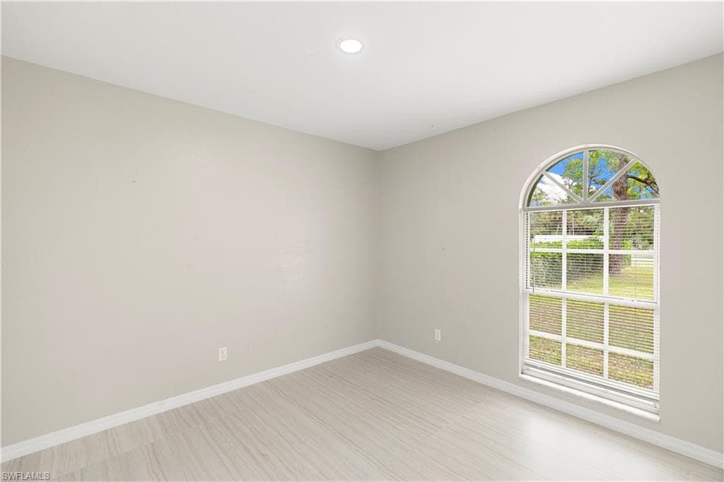 241 8th St SE, Naples, FL 34117-22