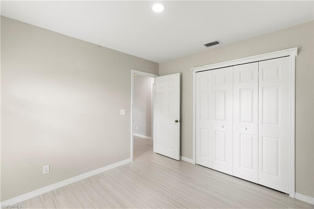 241 8th St SE, Naples, FL 34117-23