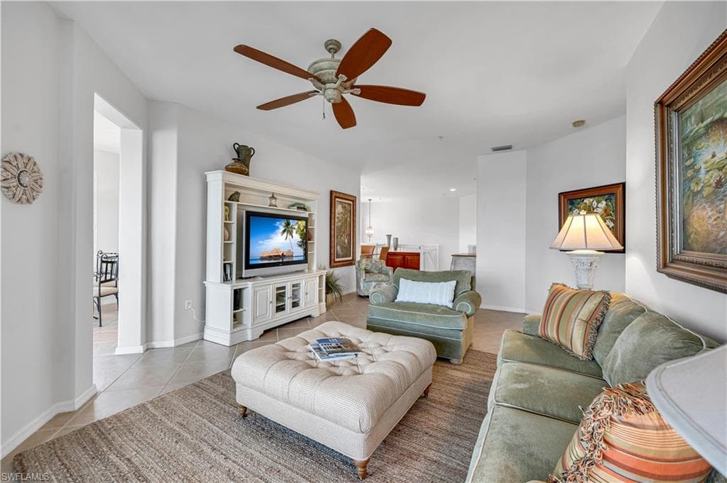 12029 Covent Garden Ct 2501, Naples, FL 34120-10