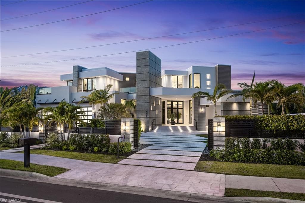 441 Mooring Line Dr, Naples, FL 34102-12