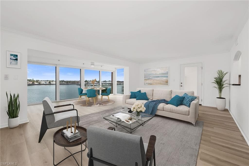 3500 Gulf Shore Blvd N 402, Naples, FL 34103-12