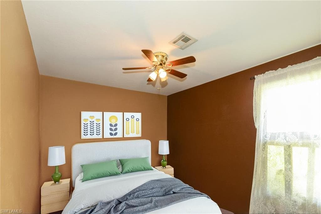 360 16th Ave NW, Naples, FL 34120-2351-23