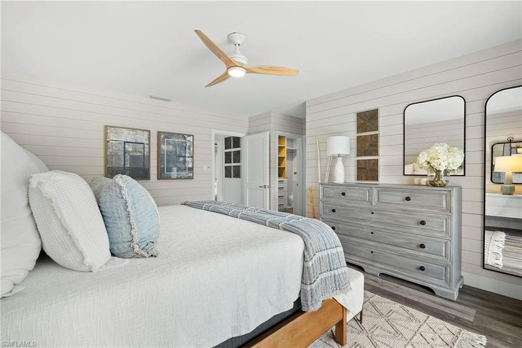 504 Tierra Mar Ln E 2, Naples, FL 34108-18
