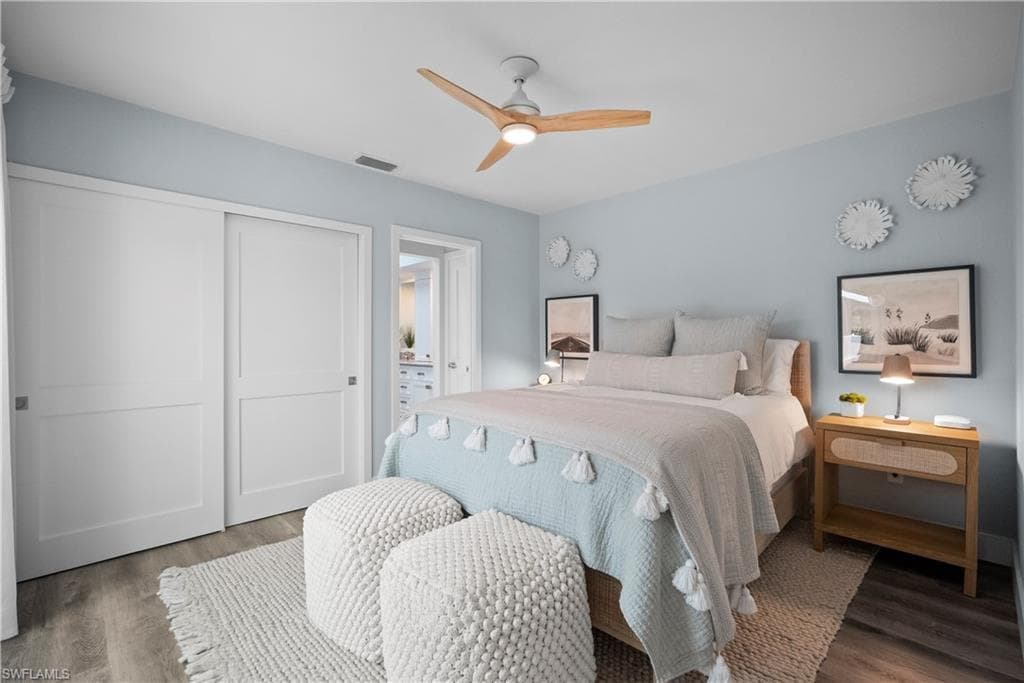 504 Tierra Mar Ln E 2, Naples, FL 34108-23
