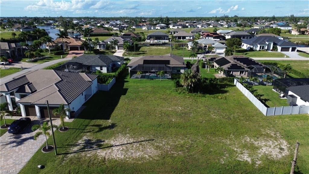 3437 18th St, Cape Coral, FL 33993-2