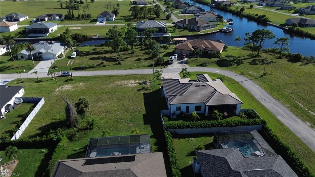 3437 18th St, Cape Coral, FL 33993-4