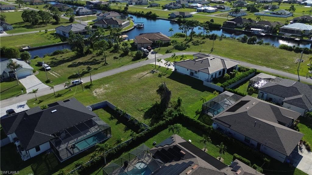 3437 18th St, Cape Coral, FL 33993-5