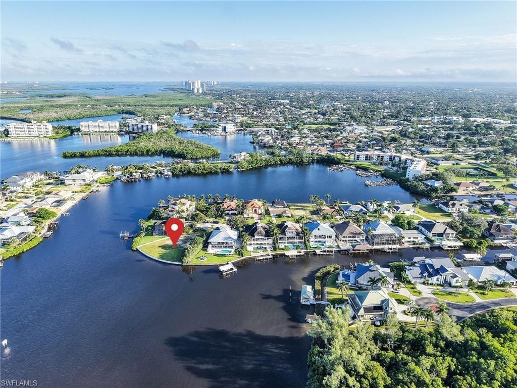 266 6th St, Bonita Springs, FL 34134-7