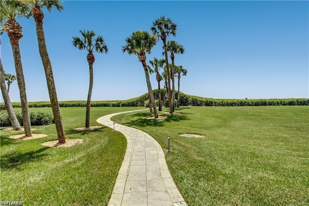 10851 Gulf Shore Dr 1003, Naples, FL 34108-33