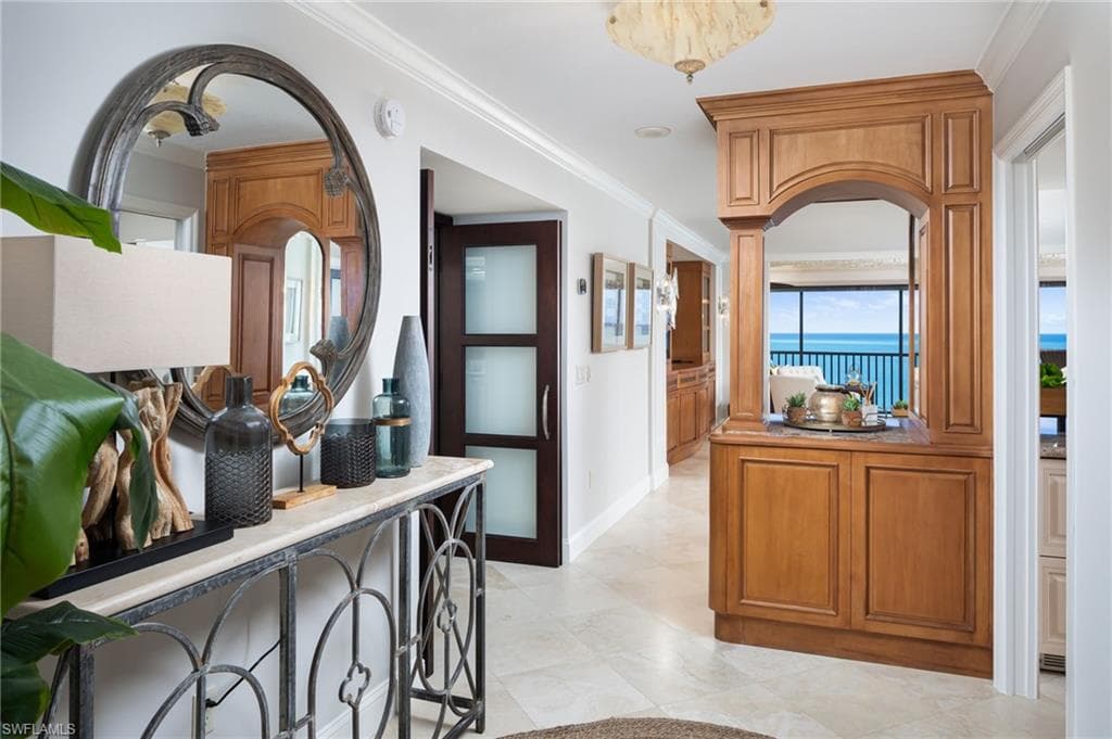 10851 Gulf Shore Dr 1003, Naples, FL 34108-2