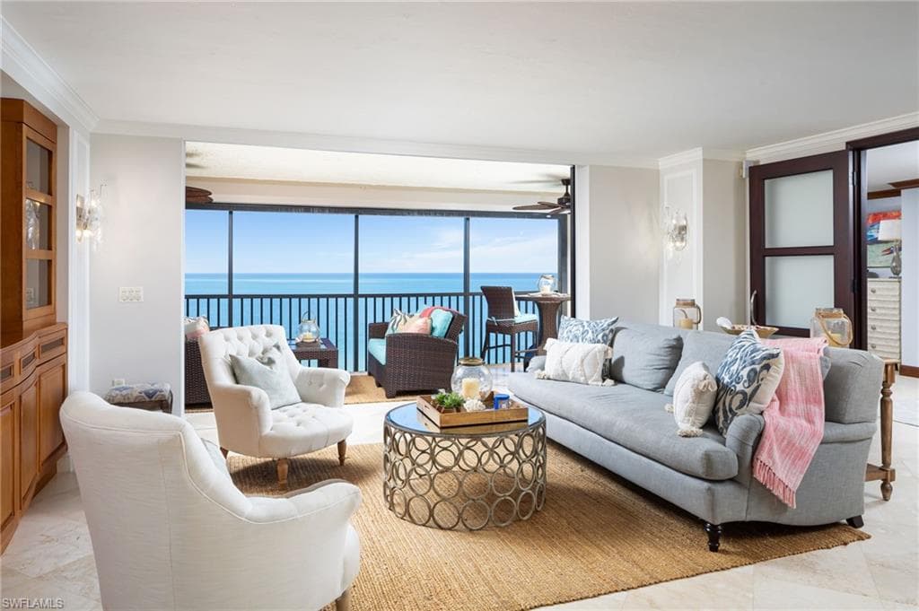 10851 Gulf Shore Dr 1003, Naples, FL 34108-4