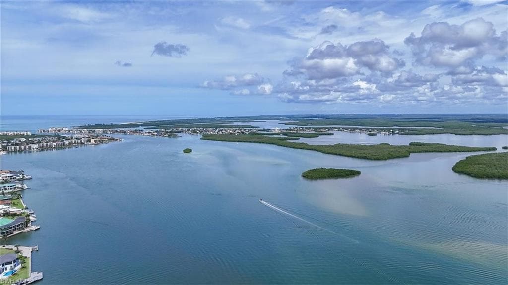 755 Milan Ct, Marco Island, FL 34145-16