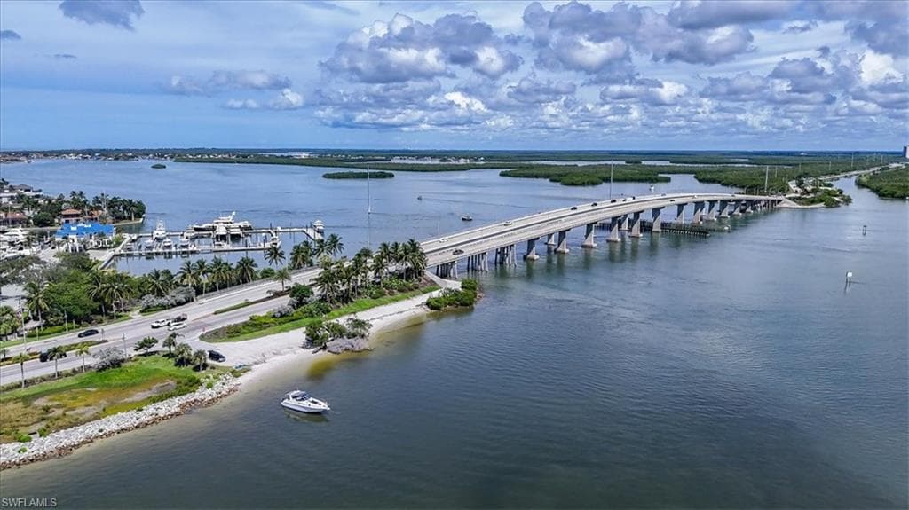 755 Milan Ct, Marco Island, FL 34145-19