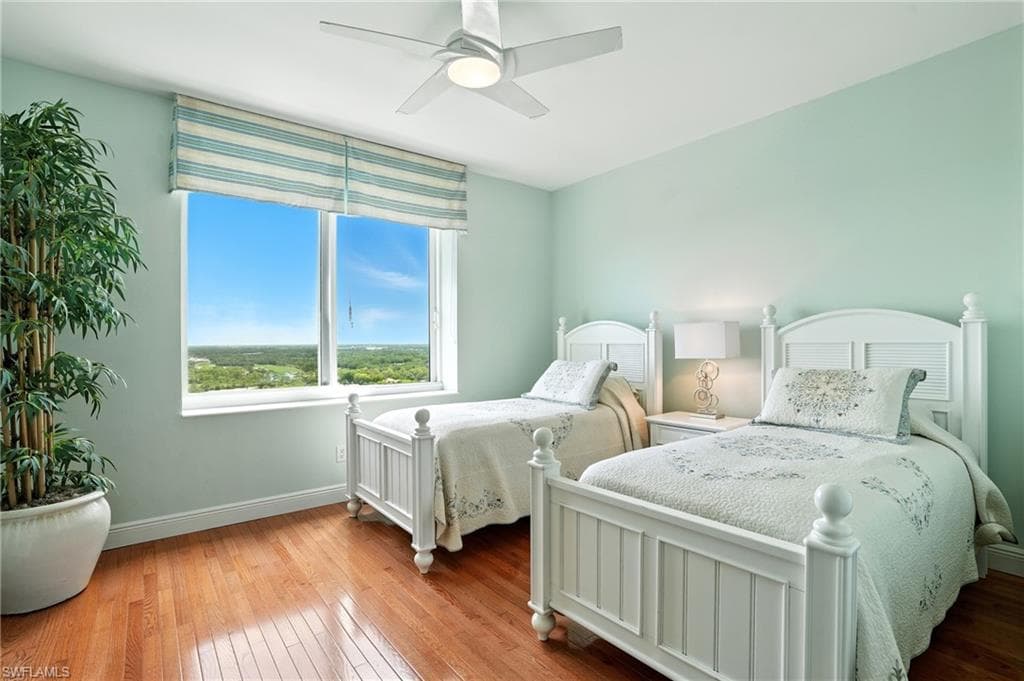 265 Indies Way 1605, Naples, FL 34110-29