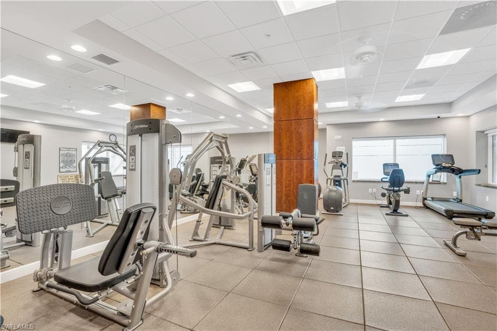 265 Indies Way 1605, Naples, FL 34110-41