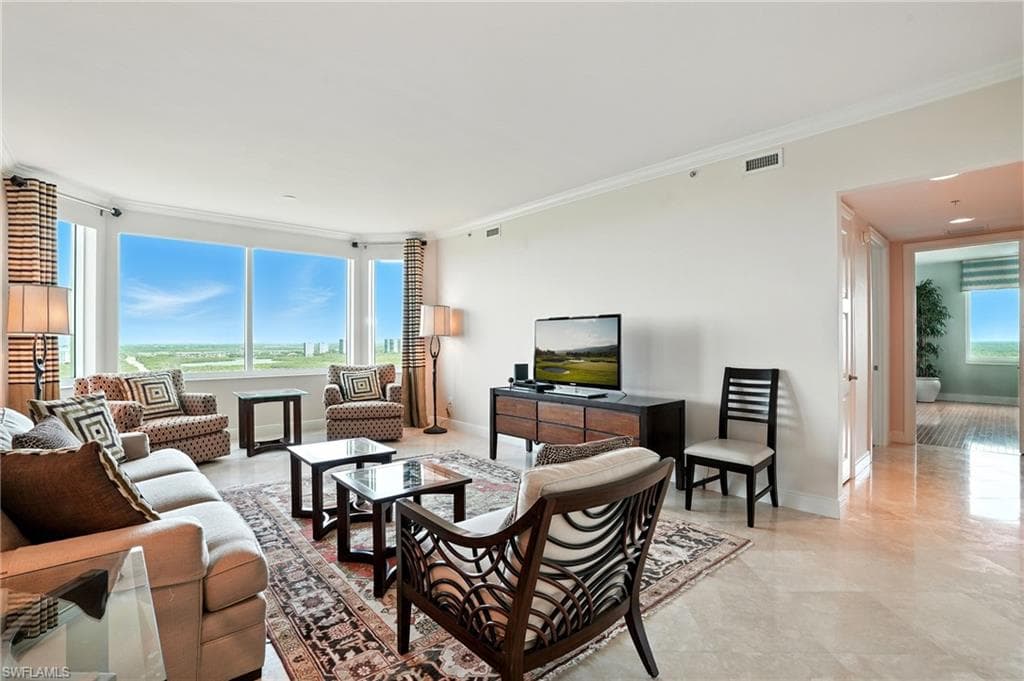 265 Indies Way 1605, Naples, FL 34110-4