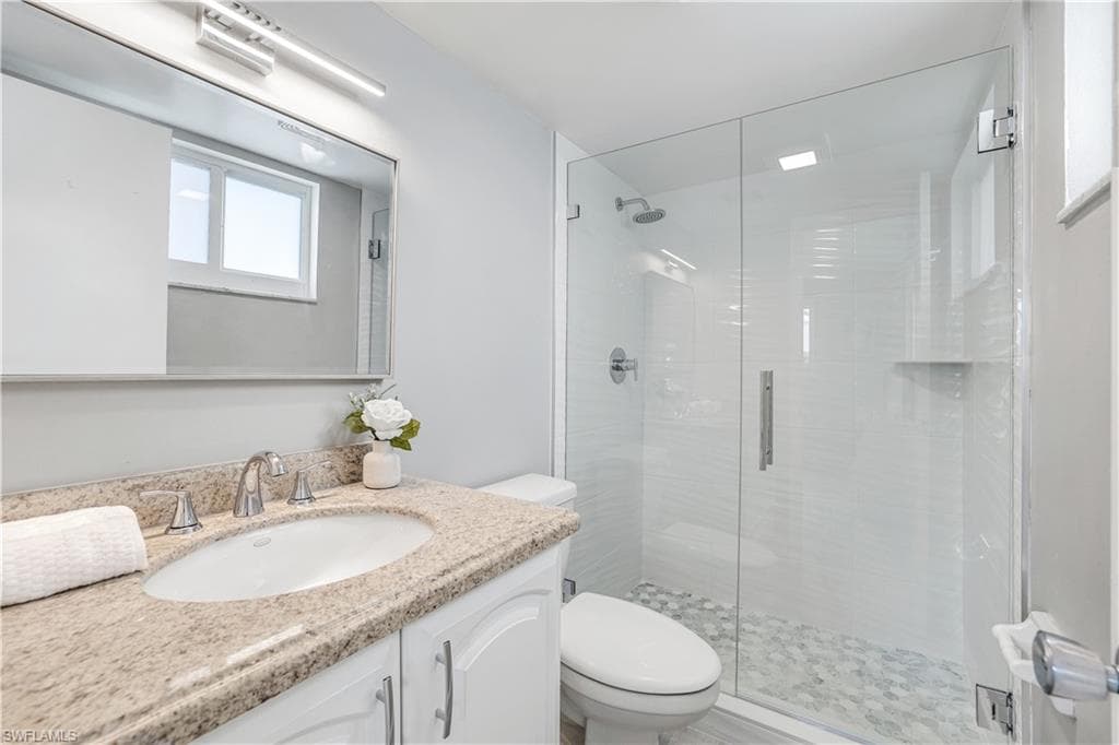 766 Central Ave 313, Naples, FL 34102-13