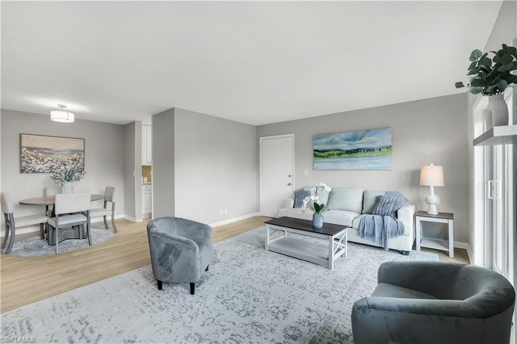 766 Central Ave 313, Naples, FL 34102-5