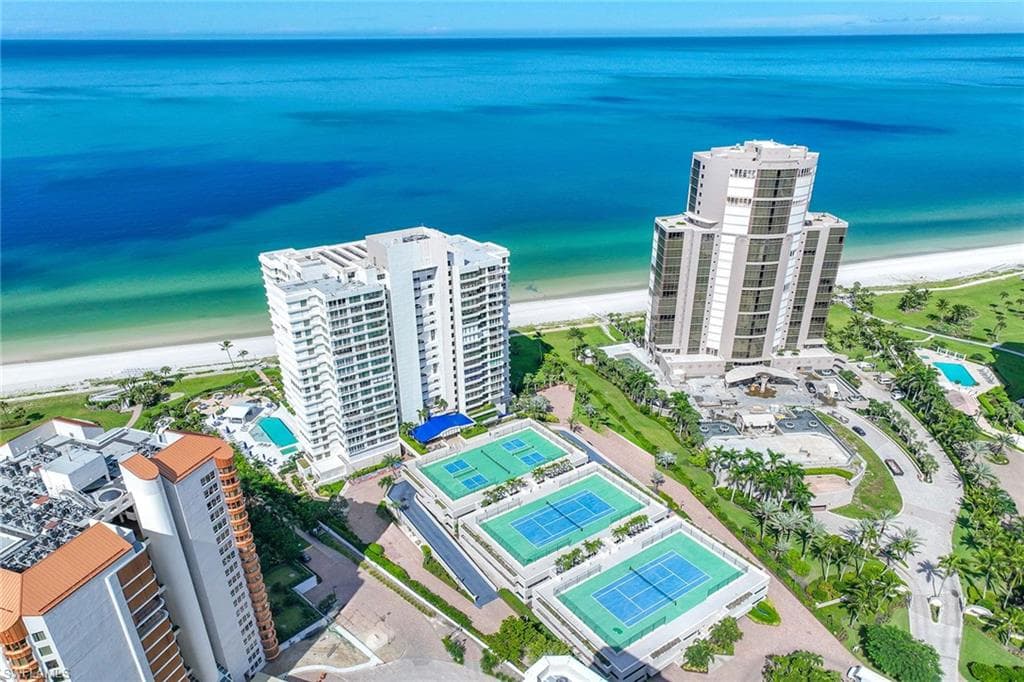 4301 Gulf Shore Blvd N 202, Naples, FL 34103-42