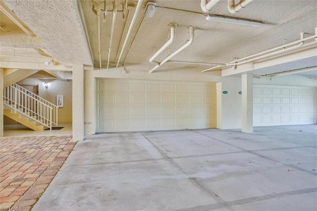 1855 Les Chateaux Blvd 302, Naples, FL 34109-18