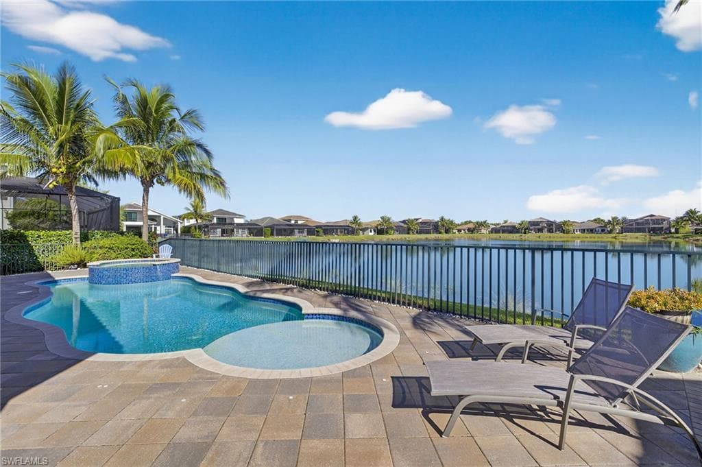 4678 Azalea Dr, Naples, FL 34119-1