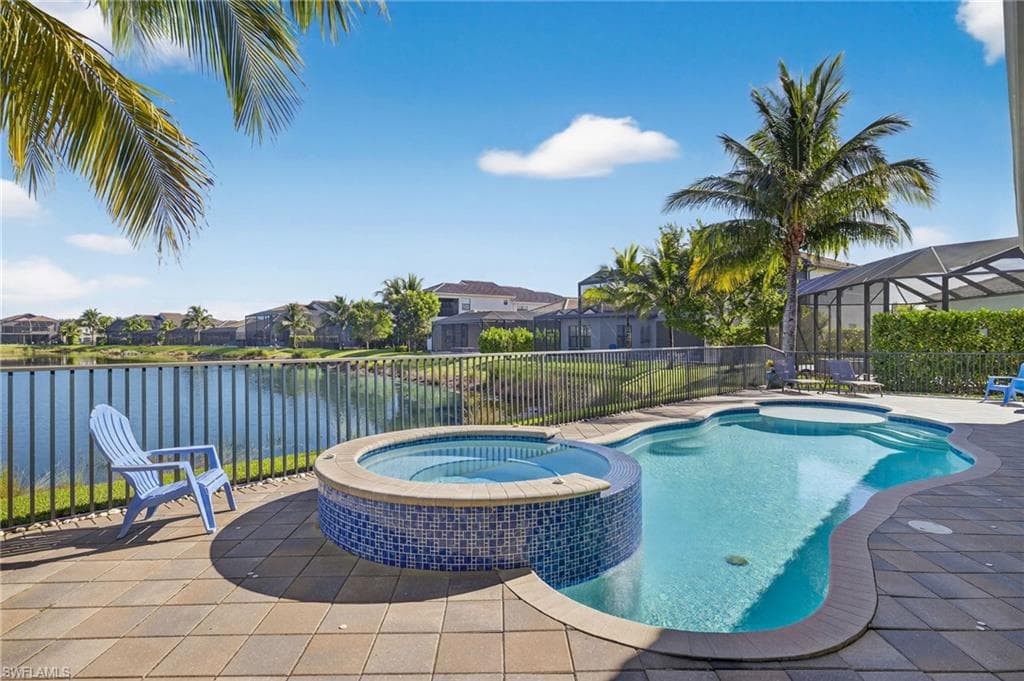 4678 Azalea Dr, Naples, FL 34119-37