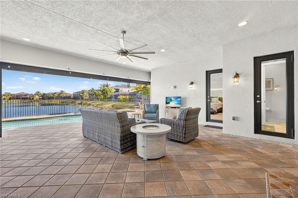 4678 Azalea Dr, Naples, FL 34119-40