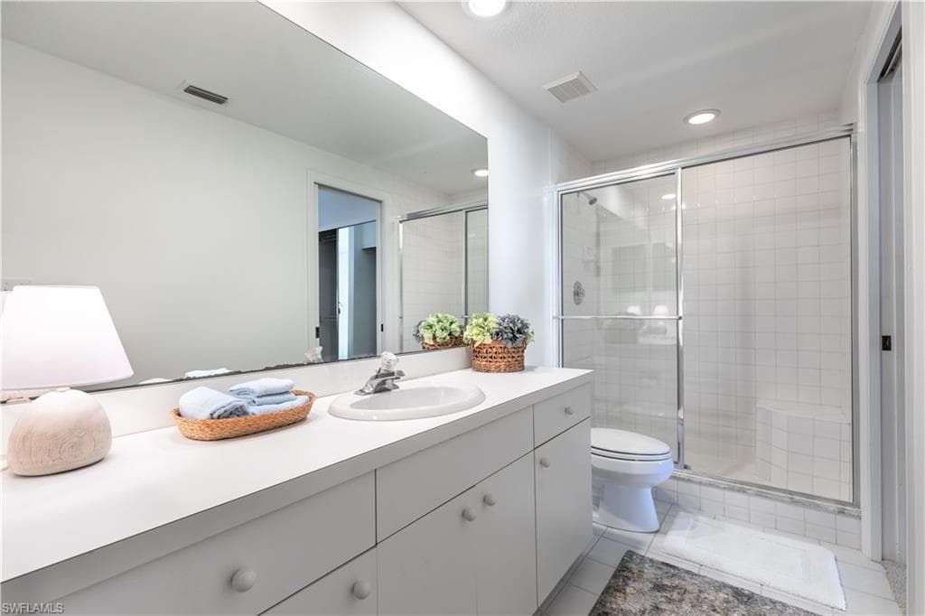 790 Willowbrook Dr 307, Naples, FL 34108-16