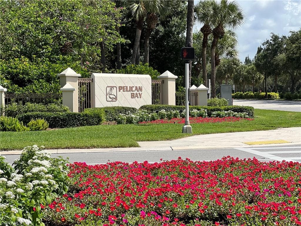 790 Willowbrook Dr 307, Naples, FL 34108-32