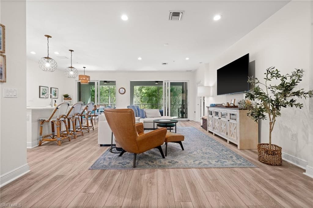 2280 Priory Ln 1106, Naples, FL 34120-9