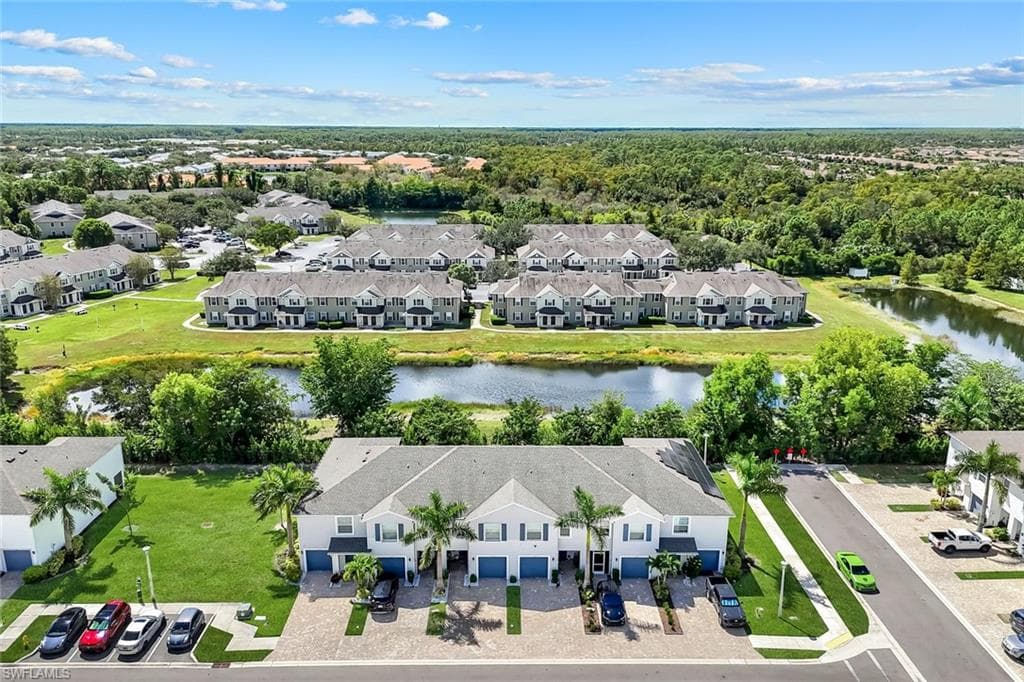 15171 Wildflower Cir, Naples, FL 34119-34