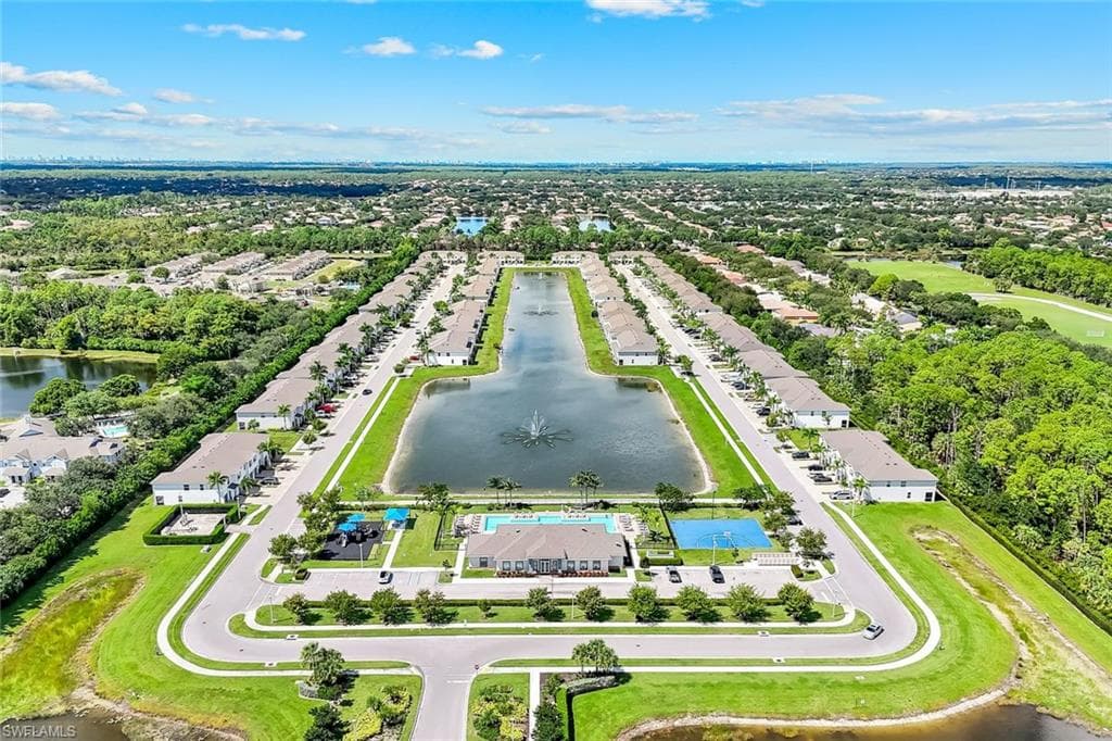 15171 Wildflower Cir, Naples, FL 34119-37