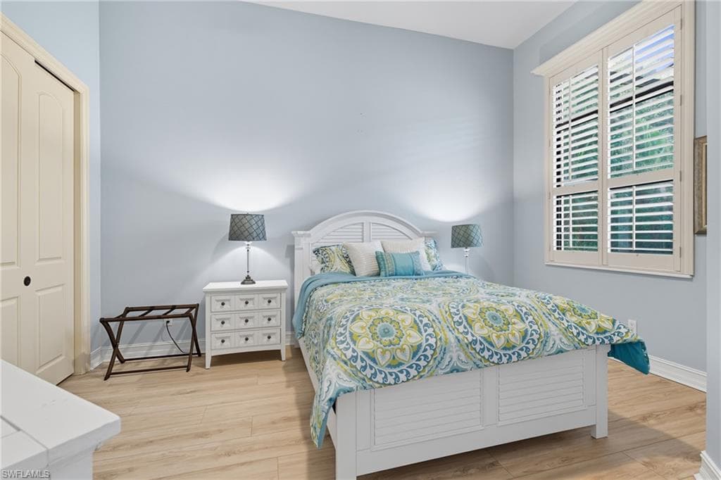 18100 Via Bellamare Ln, Miromar Lakes, FL 33913-31