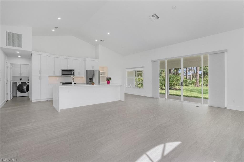 6626 Cutty Sark Ln, Naples, FL 34104-15