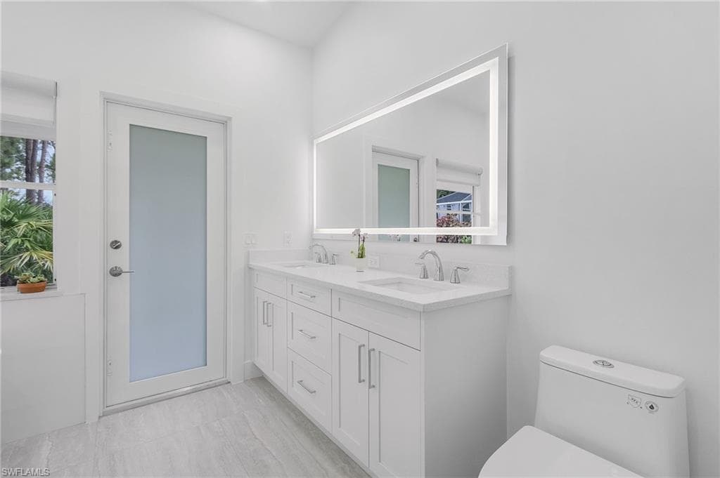 6626 Cutty Sark Ln, Naples, FL 34104-21