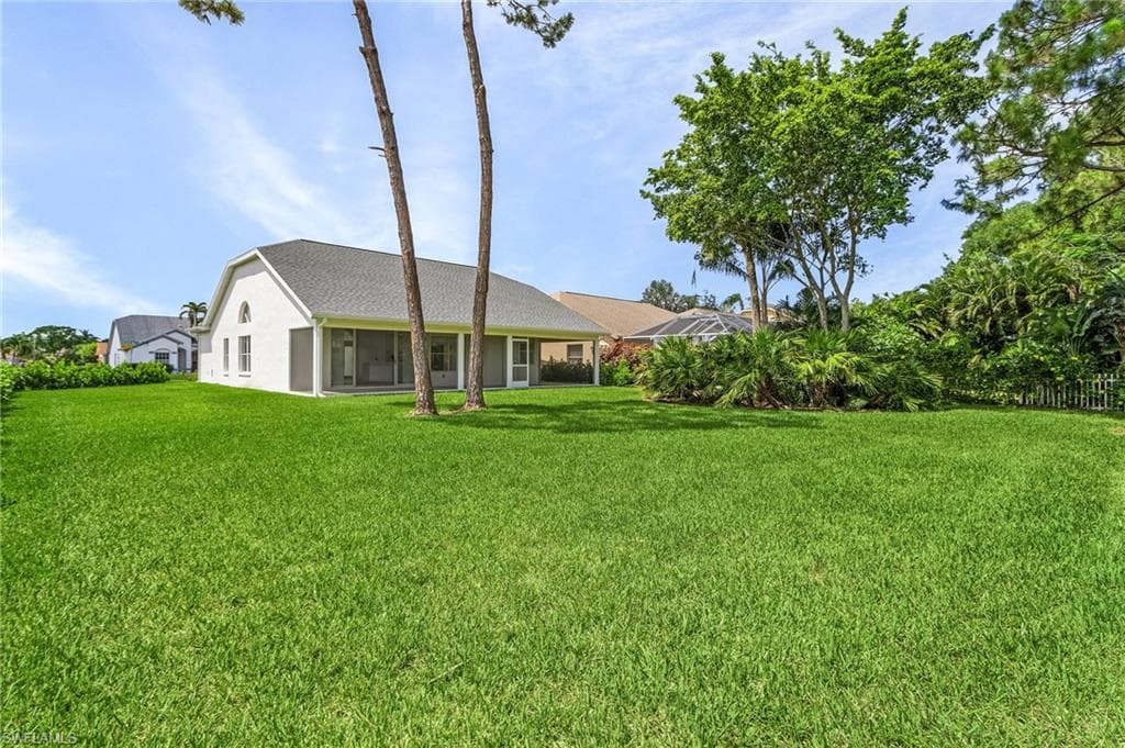 6626 Cutty Sark Ln, Naples, FL 34104-26