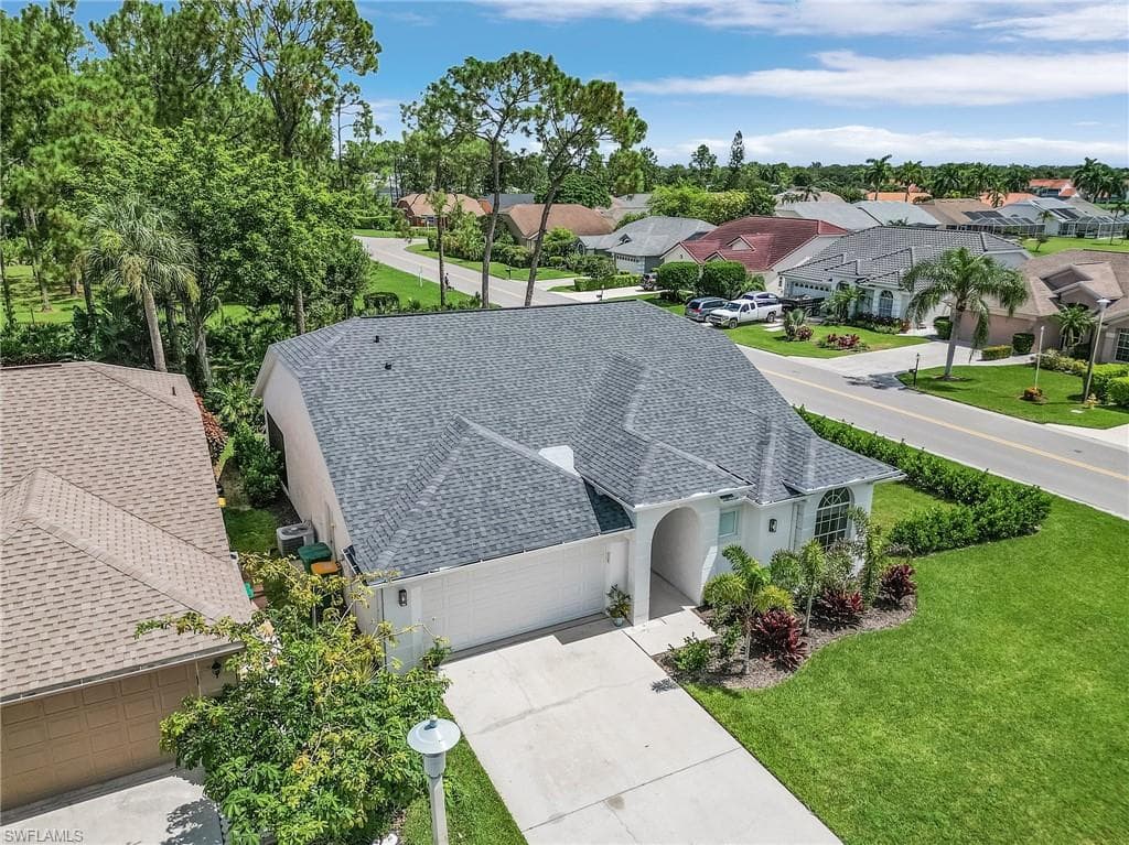 6626 Cutty Sark Ln, Naples, FL 34104-27