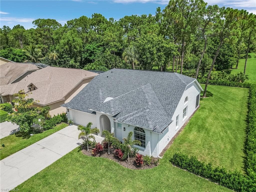 6626 Cutty Sark Ln, Naples, FL 34104-29