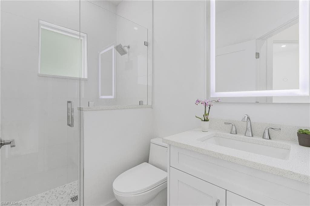 6626 Cutty Sark Ln, Naples, FL 34104-7