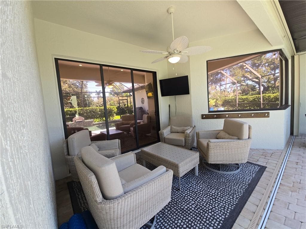 4262 Via Del Villetti Dr, Venice, FL 34293-28