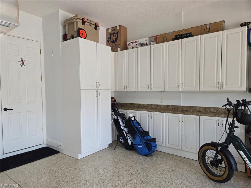 4262 Via Del Villetti Dr, Venice, FL 34293-31