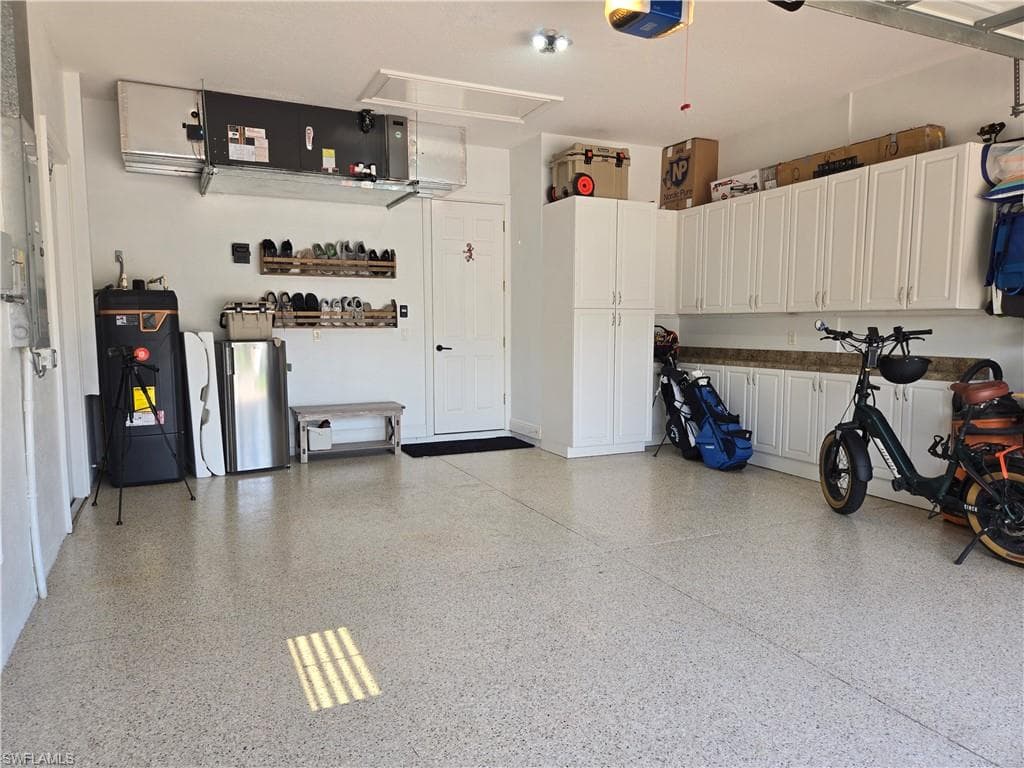 4262 Via Del Villetti Dr, Venice, FL 34293-32