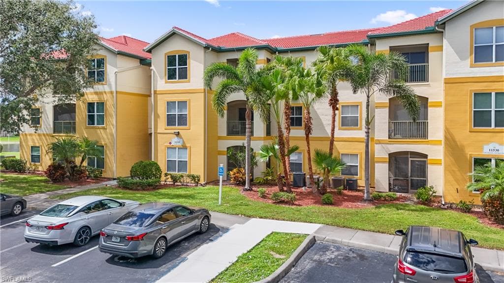 11530 Villa Grand 1120, Fort Myers, FL 33913-4