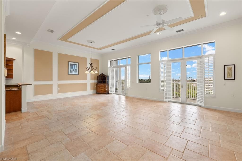 109 Barefoot Cir 22, Bonita Springs, FL 34134-4