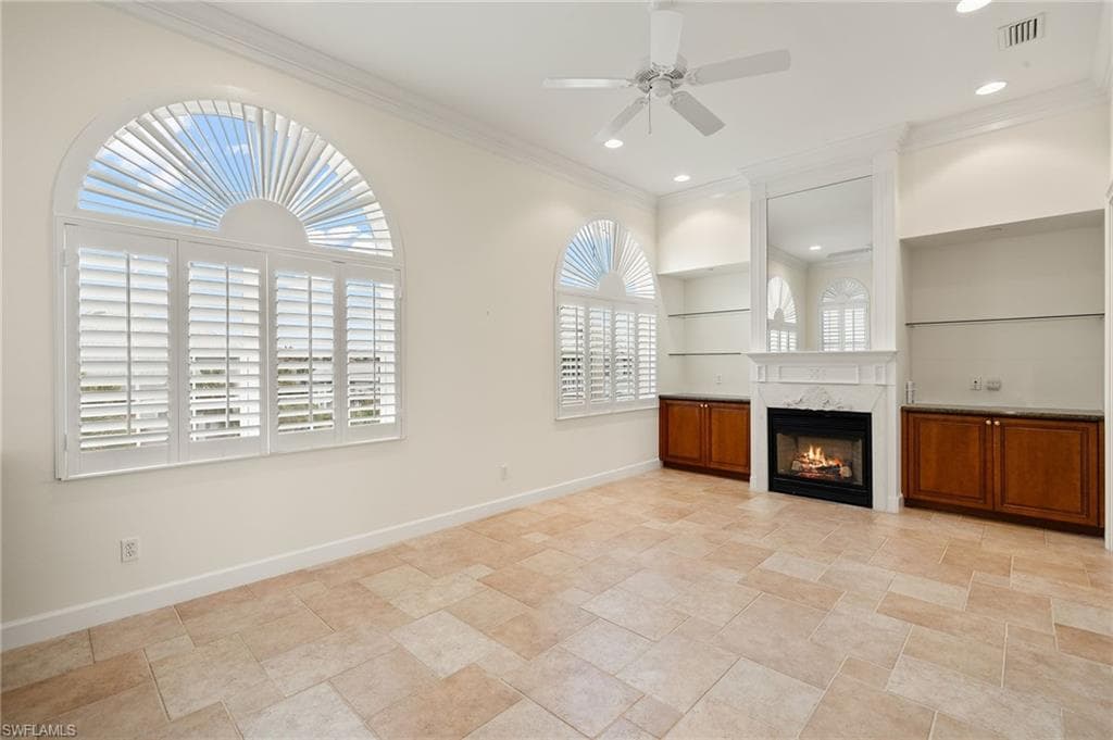 109 Barefoot Cir 22, Bonita Springs, FL 34134-5