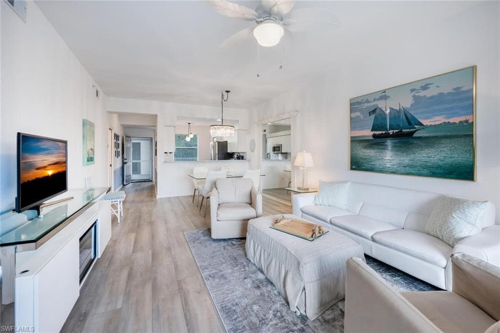 7595 Arbor Lakes Ct 624, Naples, FL 34112-7