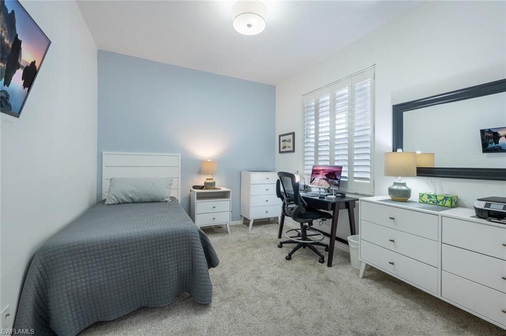 8555 Naples Heritage Dr 246, Naples, FL 34112-22