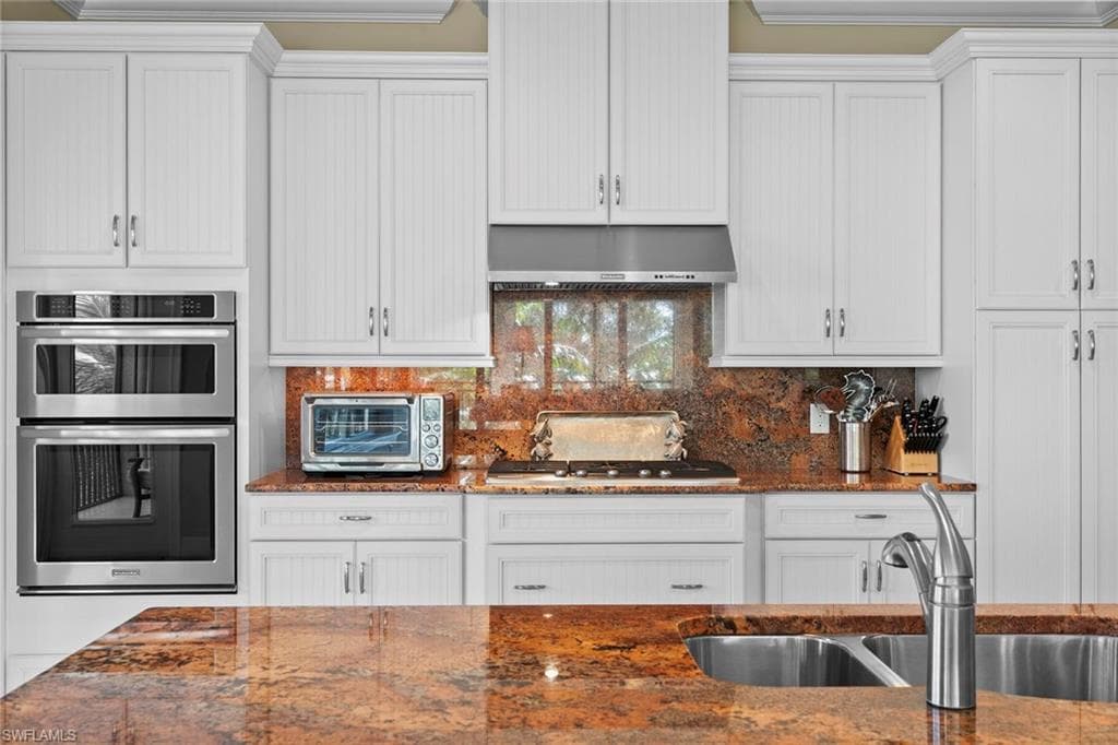 2550 Marquesa Royale Ln 201, Naples, FL 34109-13