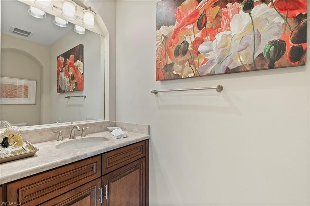 2550 Marquesa Royale Ln 201, Naples, FL 34109-23